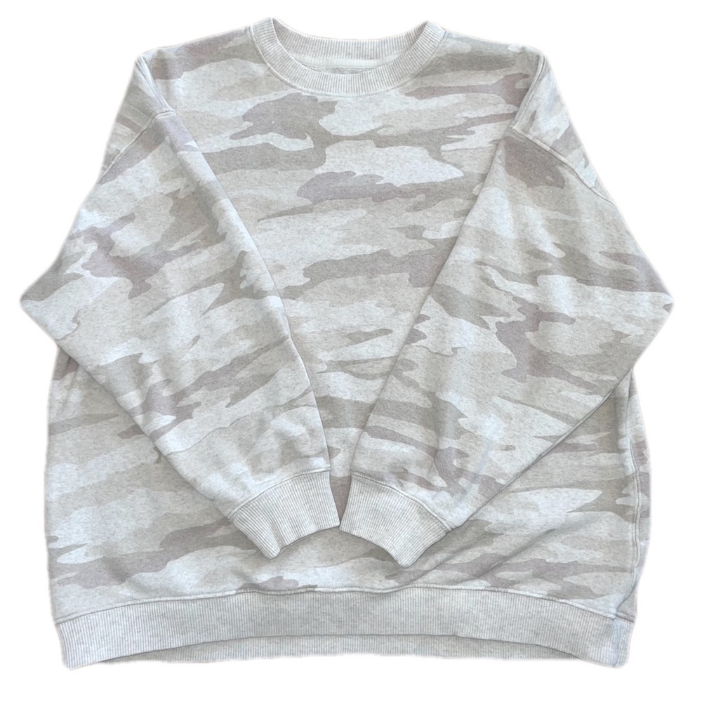 American Eagle beige camo sweatshirt, size S